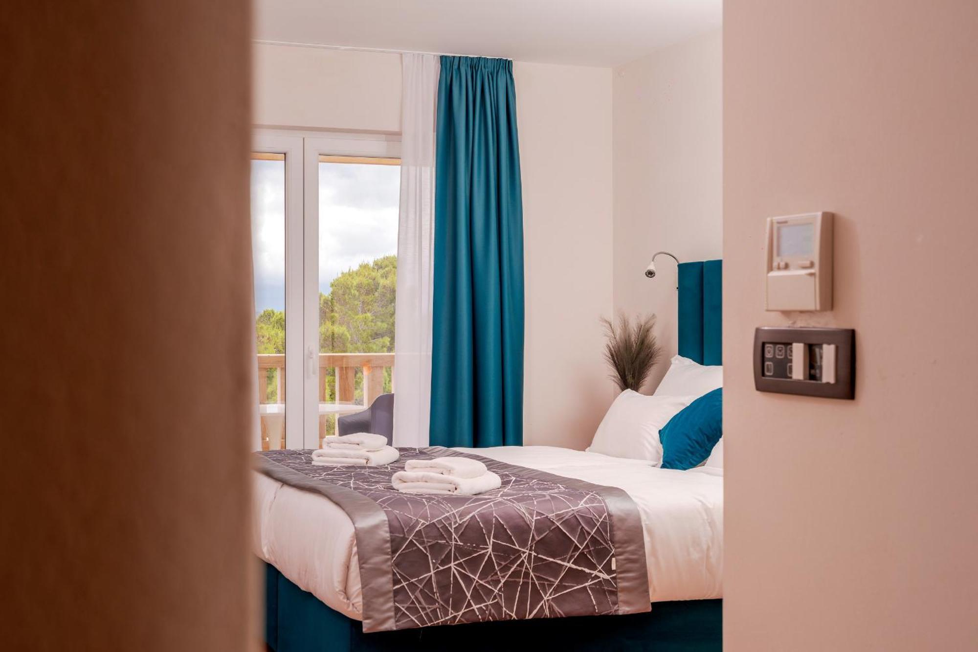 Hotel Sol Bol Dış mekan fotoğraf