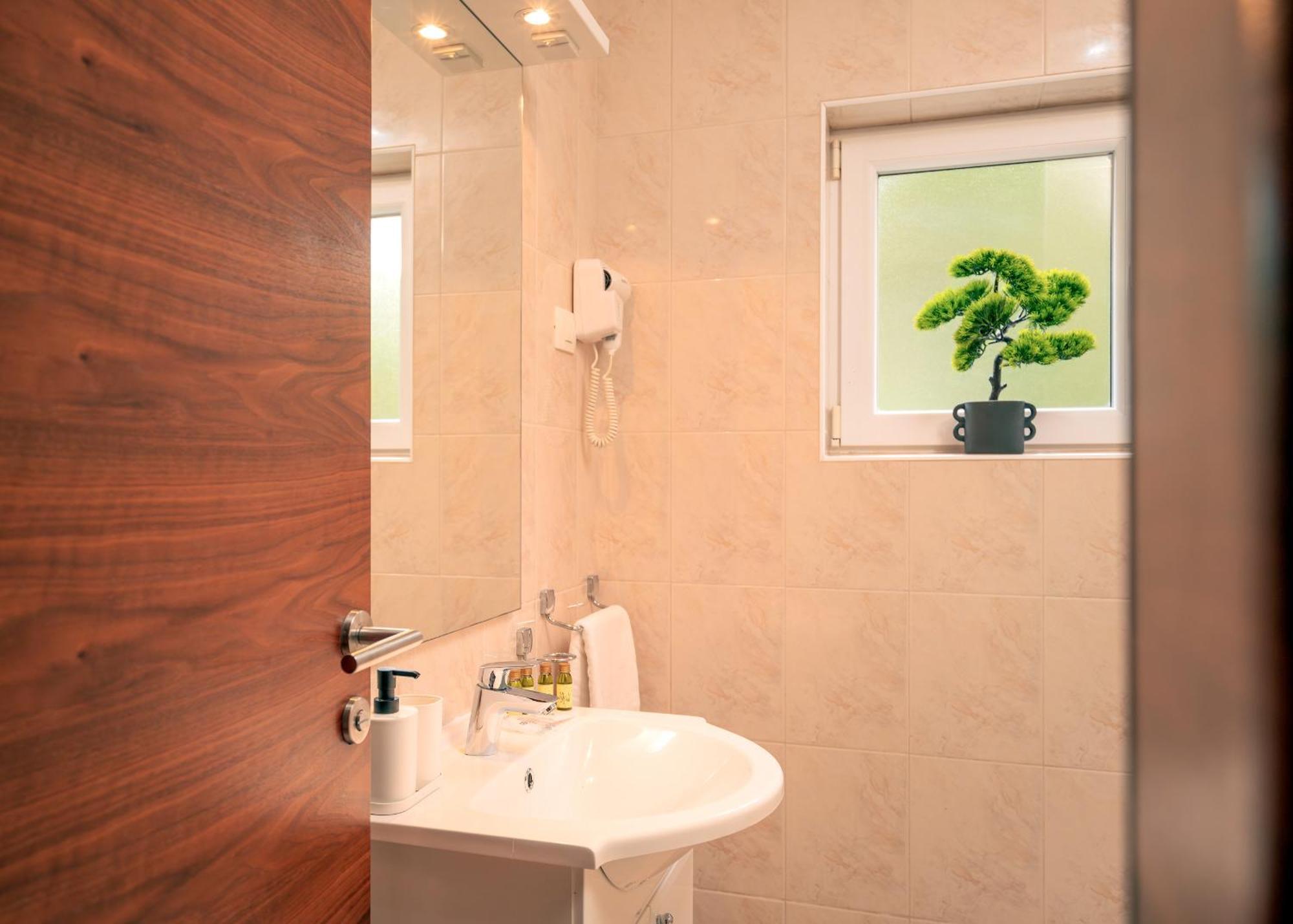 Hotel Sol Bol Dış mekan fotoğraf